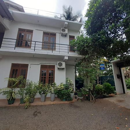Emarald Holiday Homes Anuradhapura Luaran gambar