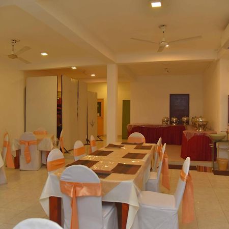 Emarald Holiday Homes Anuradhapura Luaran gambar