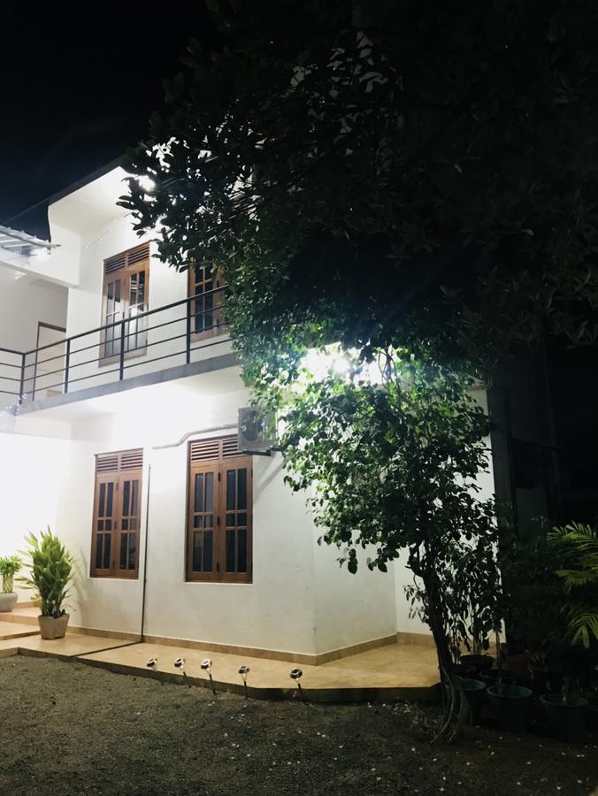 Emarald Holiday Homes Anuradhapura Luaran gambar