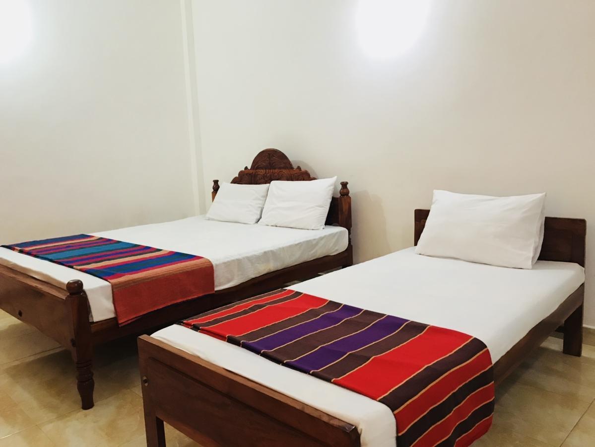Emarald Holiday Homes Anuradhapura Luaran gambar